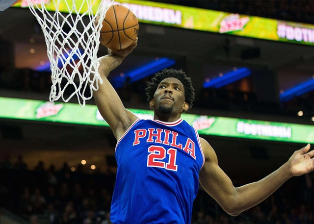 扮演关键角 扮演关键角