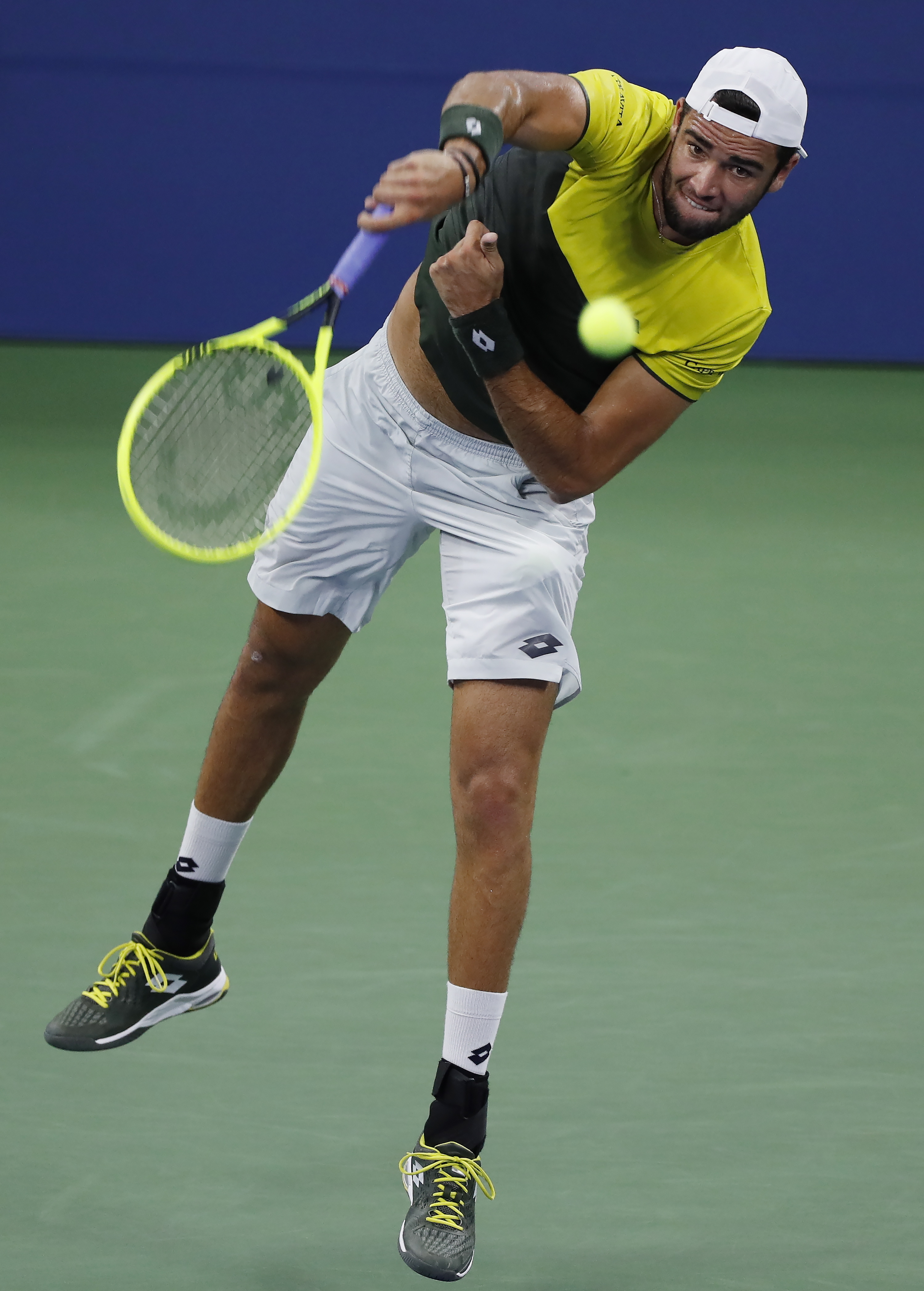 持阵容的连 持阵容的连