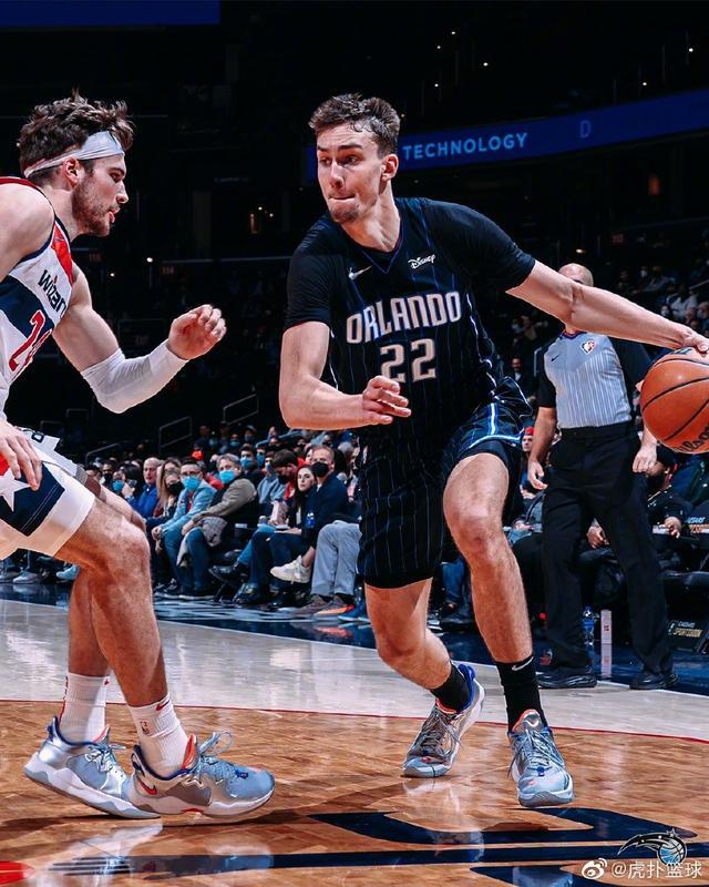 根据运动生 根据运动生