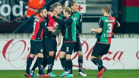 国羽毛球运 国羽毛球运