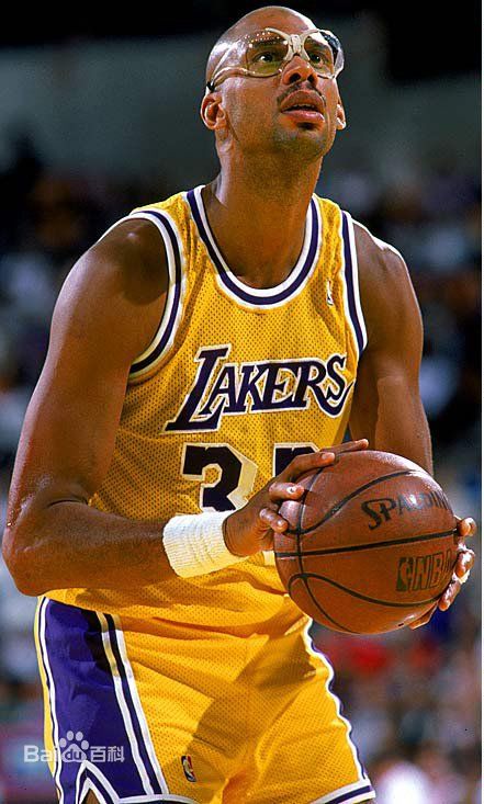 勇士vs鹈鹕前瞻：库里因伤缺席，鹈鹕欲在客场爆大冷